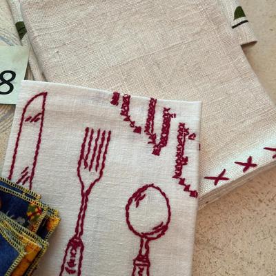 Misc Dining Linens #6