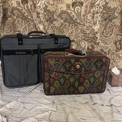 2 Luggage Pieces