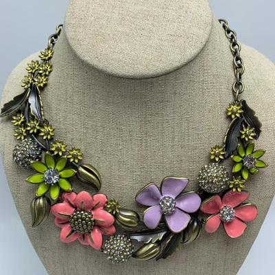 Selection of Joan Rivers Pins with Beaded Bracelets, and Necklace (B3-KW)