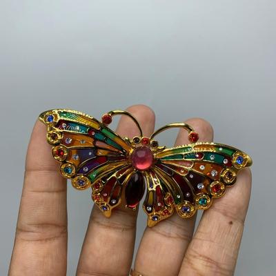 Selection of Joan Rivers Pins with Beaded Bracelets, and Necklace (B3-KW)