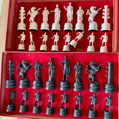 Ancient Rome Chess Set