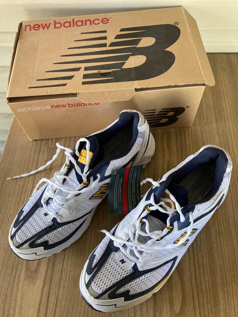 boys new balance shoes size 13