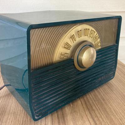 RCA Victor Green and brass radio