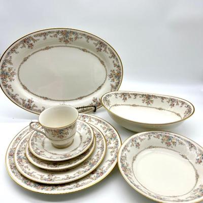 NORITAKE Ivory China Serving For 12