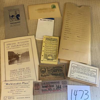 A Lot Of Good Vintage Items