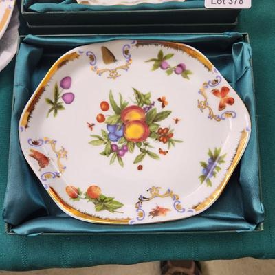 9 Pieces of I. Godinger & Co. Yorkshire Pattern China Plates