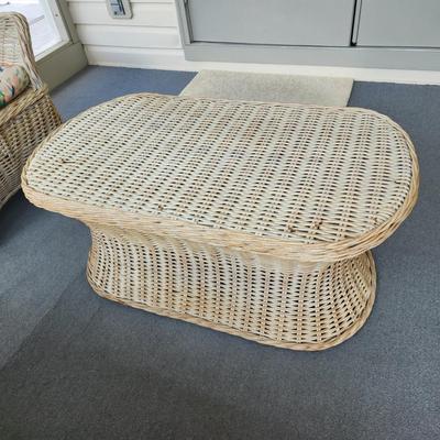 4 Piece Real Wicker Patio Set with Cushions Glass top on Round Table