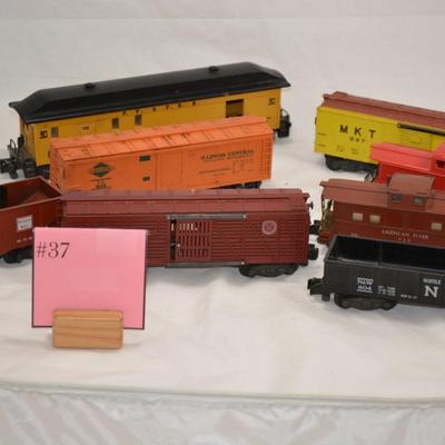 Lot of Vintage Toy Train Cars
