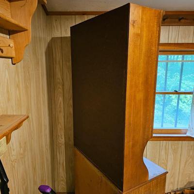 Small 3-Drawer Cabinet w/Hutch Top  (L-JS)