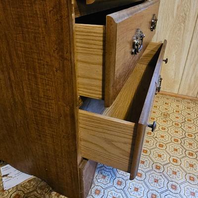 Small 3-Drawer Cabinet w/Hutch Top  (L-JS)