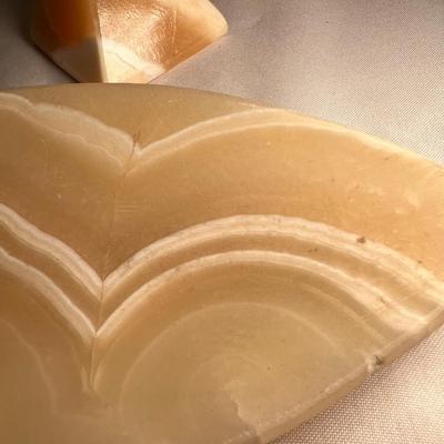 Stone Figurines/Paperweights (DR-RG)