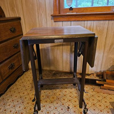 Vintage Hi-Lo Typewriter Stand  (O-JS)