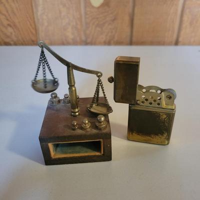 Assortment of Lighters (O-DW)