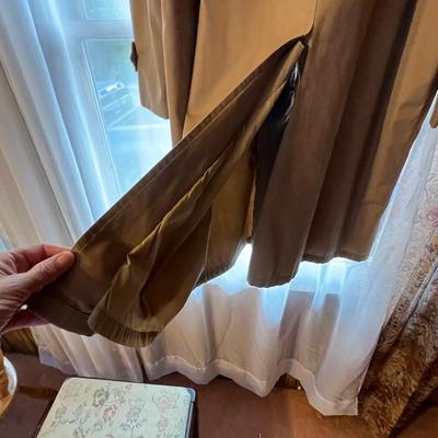 Pure Wool Coats, Ladies Sz 12 & Menâ€™s L & Raincoat (M-RG)