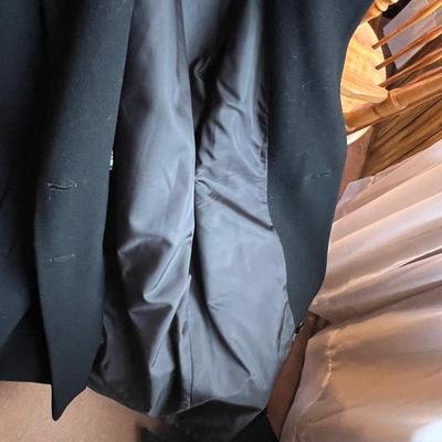 Pure Wool Coats, Ladies Sz 12 & Menâ€™s L & Raincoat (M-RG)