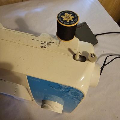 Brother LX2500 Sewing Machine + Case  (L-JS)