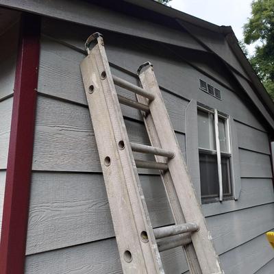 Two Aluminum Ladders (OB4-BBL)