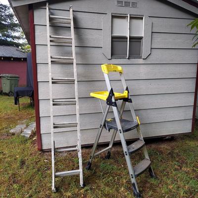 Two Aluminum Ladders (OB4-BBL)