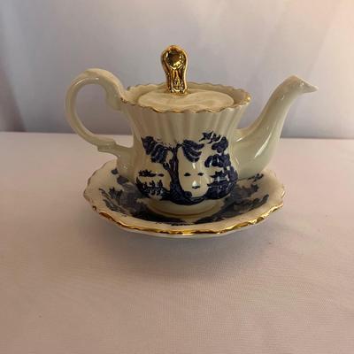 Ceramic Vases & More (DR-MG)