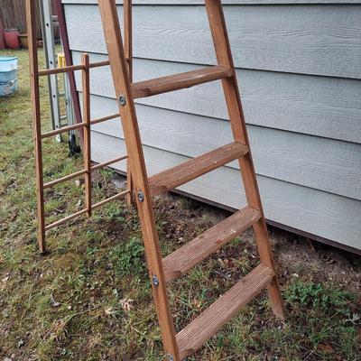 Wooden Step Ladder (OB4-BBL)