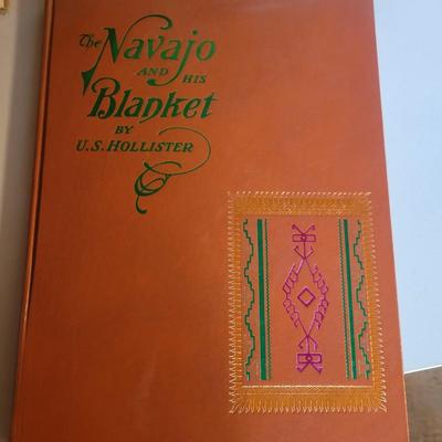 Southwest Sand Art by B. Mitchell, Books and More (O-DW)