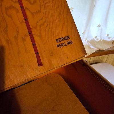 4 Picnic Baskets  (L-JS)