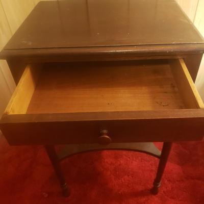Antique Side Table with Drawer (M-KD)