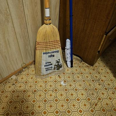 Sweeper/Vacuum Assortment  (L-JS)