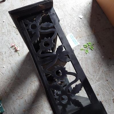 Three Wooden Shelves (OB4-BBL)