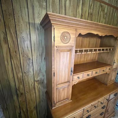 Two Piece China Cabinet (DR-MG)