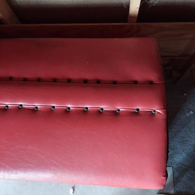 Red Vinyl Storage Chest (OB4-BBL)