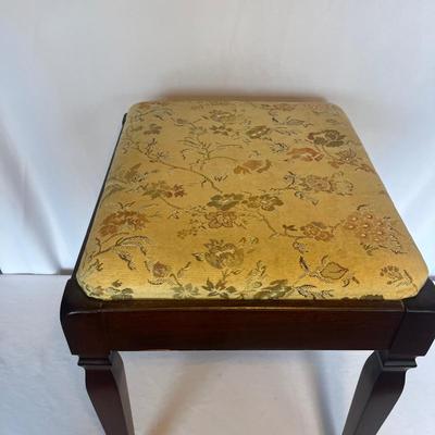 Pair of Vintage Wooden Stools (DR-MG)