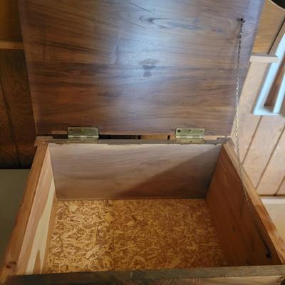 Four Wooden Boxes (O-DW)