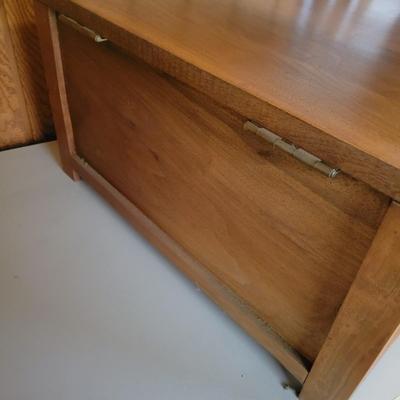 Four Wooden Boxes (O-DW)