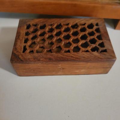 Four Wooden Boxes (O-DW)