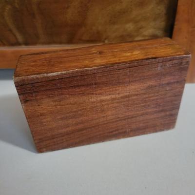 Four Wooden Boxes (O-DW)
