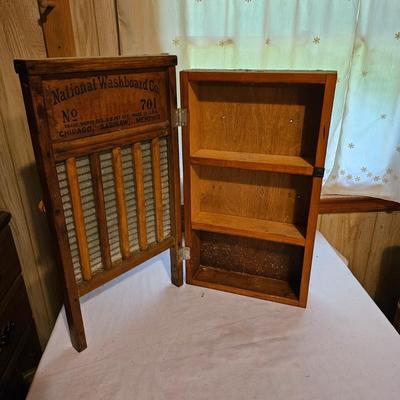 Three Mountaineers and Washboard Storage Racks (L-JS)