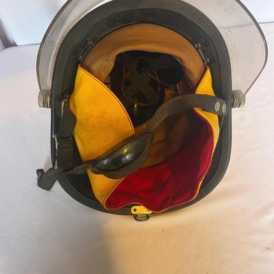 Cairns & Brother Fire Department Helmet (DR-MG)