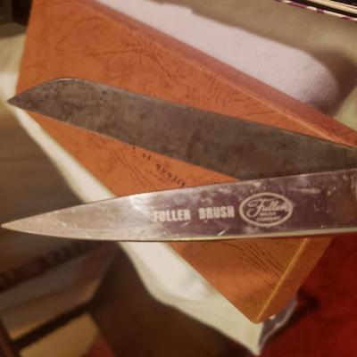 Junior Miss Hand Crank Sewing Machine, Fuller/Gingher/Antelope Scissors and More (M-KD)