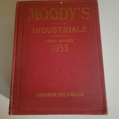 Moody's Railroad and Industrial Investment Books (O-DW)