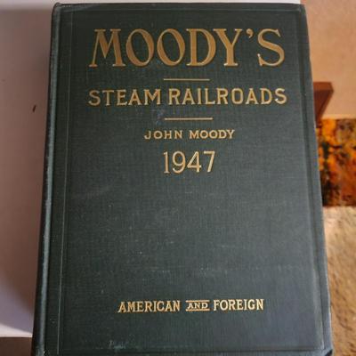 Moody's Railroad and Industrial Investment Books (O-DW)