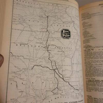 Moody's Railroad and Industrial Investment Books (O-DW)