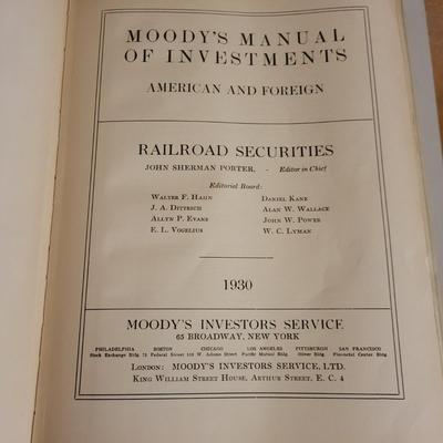 Moody's Railroad and Industrial Investment Books (O-DW)