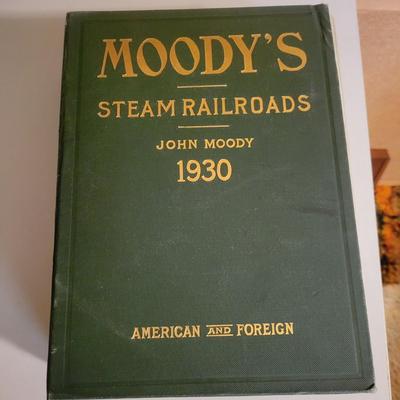 Moody's Railroad and Industrial Investment Books (O-DW)