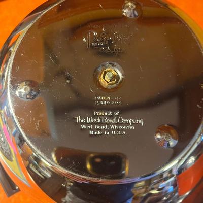 West Bend Penguin Hot/Cold Servers, Retro Canisters & Juicer (K-MG)