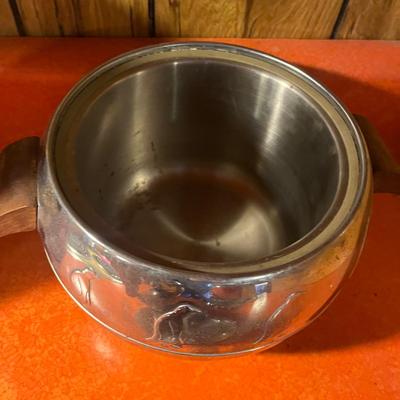 West Bend Penguin Hot/Cold Servers, Retro Canisters & Juicer (K-MG)