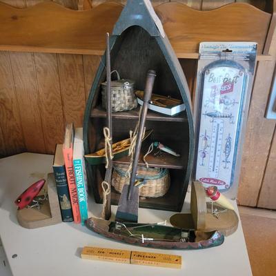 Outdoor Sports Decor and Books (O-DW)