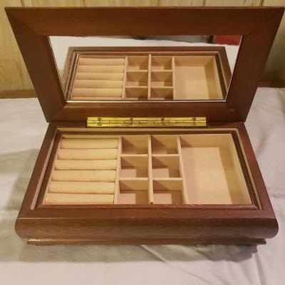 Tizo Striped Jewelry Box, Eureka MFG Co Jewelry Box and More (M-KD)