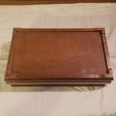 Tizo Striped Jewelry Box, Eureka MFG Co Jewelry Box and More (M-KD)