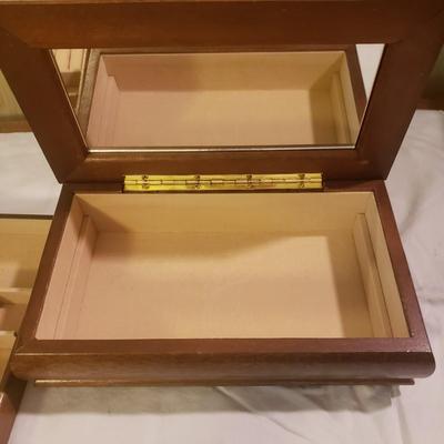 Tizo Striped Jewelry Box, Eureka MFG Co Jewelry Box and More (M-KD)